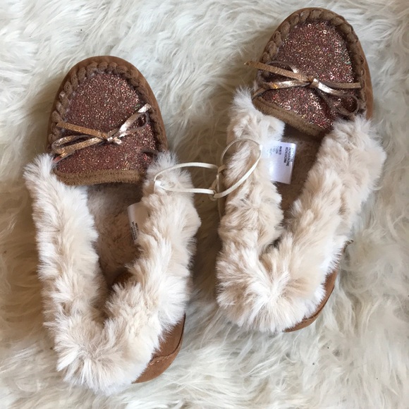 🆕NWT fur lined sequin moccasin slippers - Picture 4 of 8